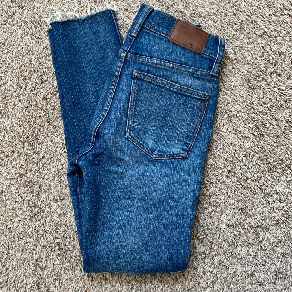 Madewell 9in high rise medium wash size 24